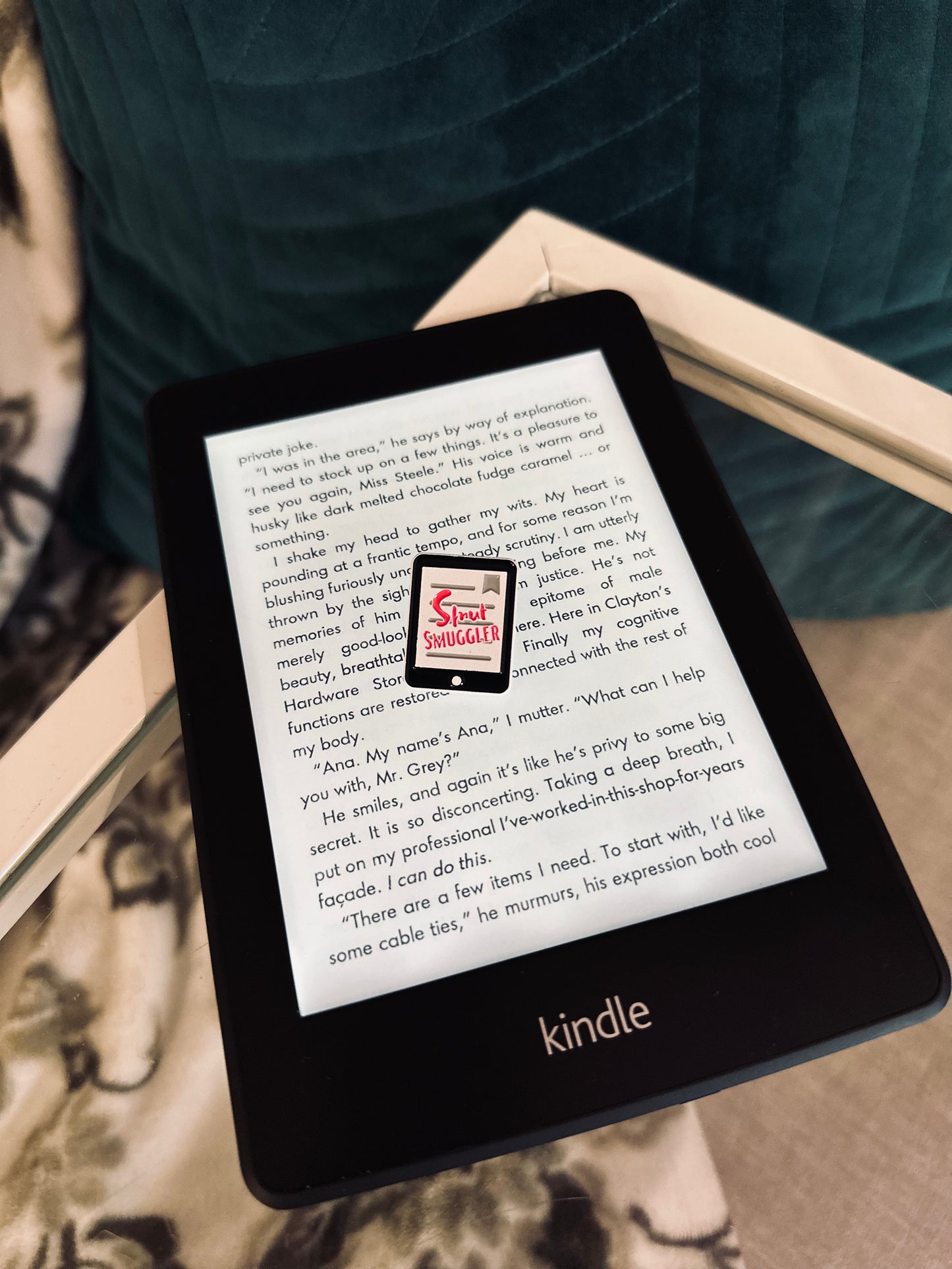 Smut Smuggler Ereader Pin