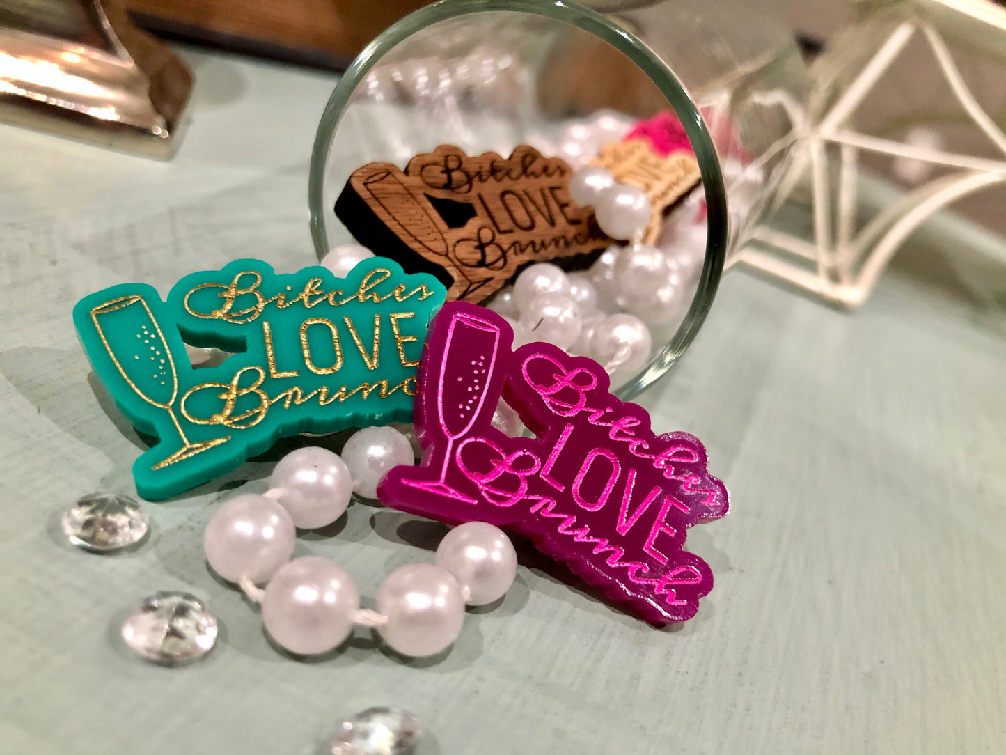 B*****s/Babes Love Brunch Pin